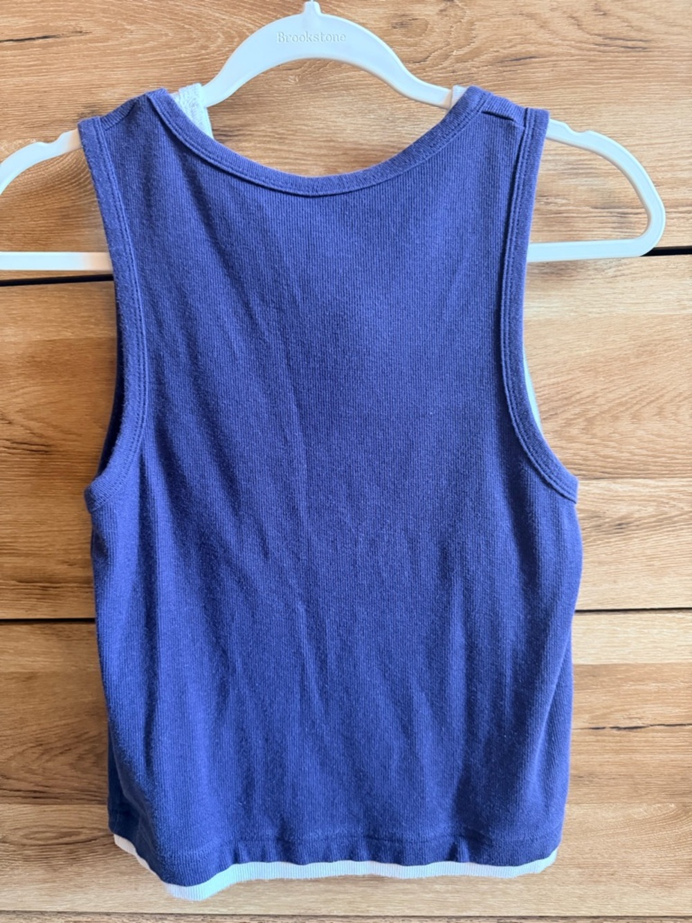 Daily Drills Navy Tank Top with White Trim and Green Logo. Size M/L - Picture 7 of 9